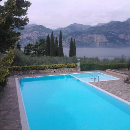 Appartamento Perla Del Lago - Enchanting Lake View มัลเชซิเน ภายนอก รูปภาพ